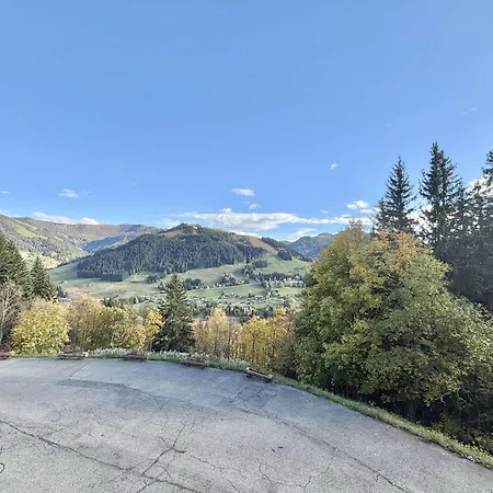 Confortable A Avec Parking Et Acces Facile Aux Pistes - Fr-1-595-35 * Notre-Dame-de-Bellecombe