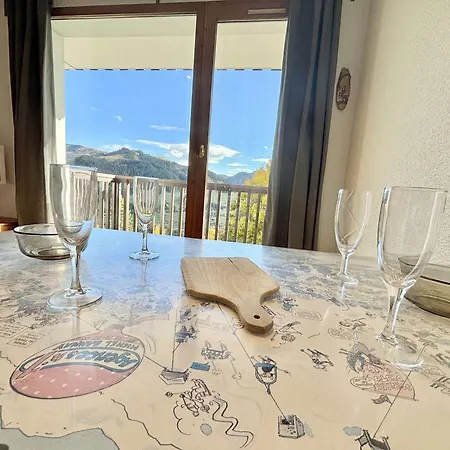 Confortable A Avec Parking Et Acces Facile Aux Pistes Apartamento *